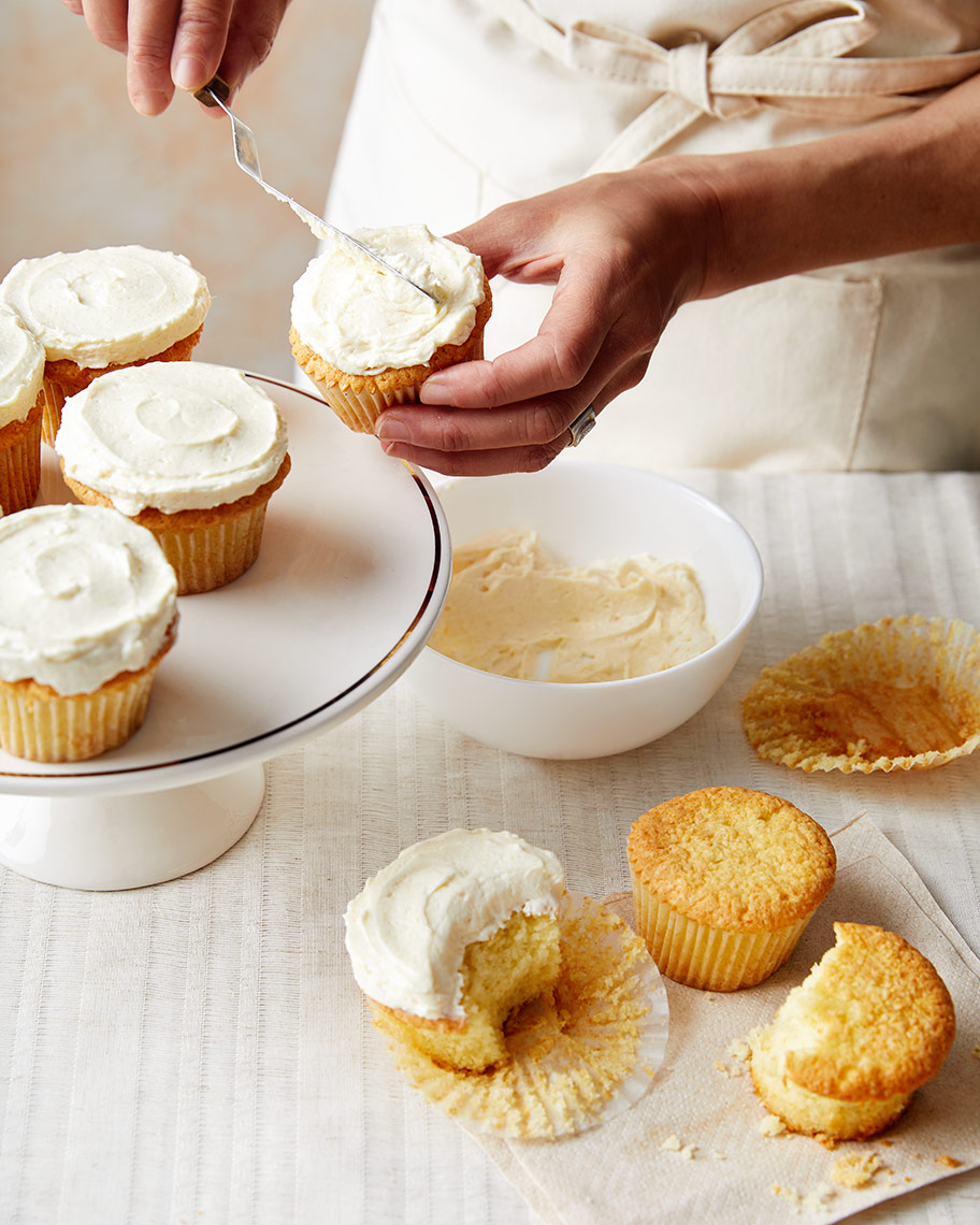 Kristin Teig Photography | Vanilla Cupcake for Pastry Love